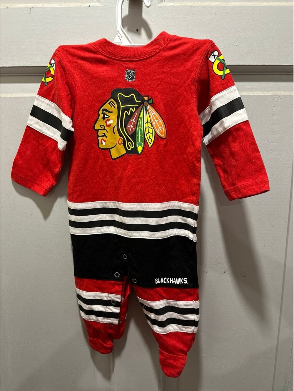 NHL Chicago Blackhawks onesie size 3/6 months